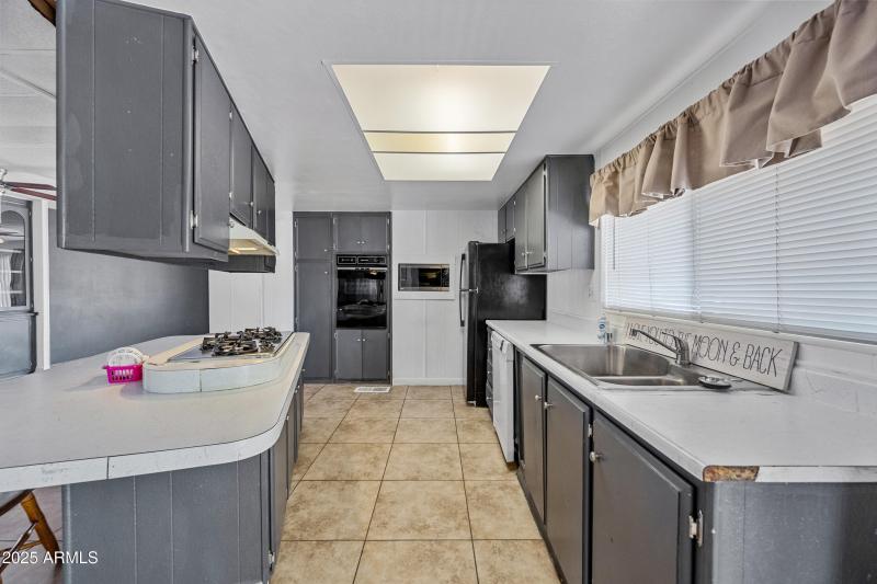 14-2650WUHD85-ocupix