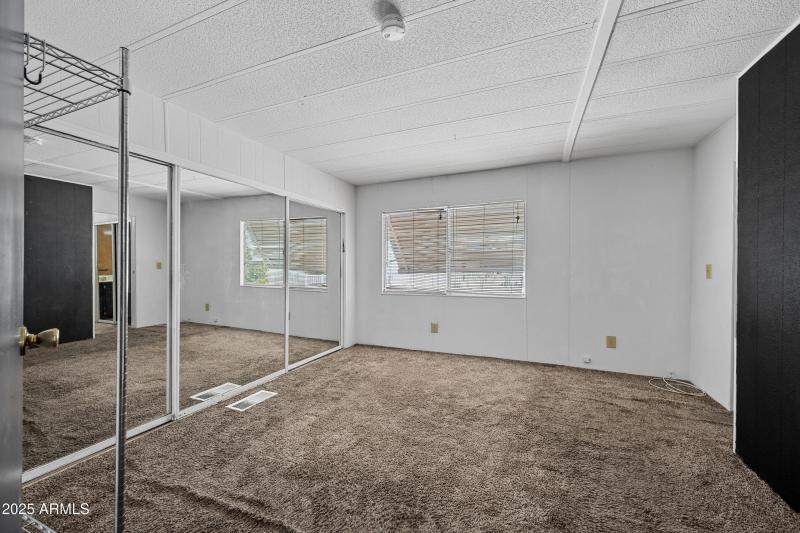 21-2650WUHD85-ocupix