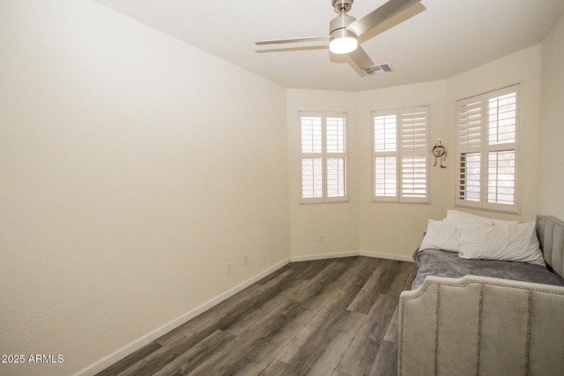 Den-FrontRm-Downstairs-1