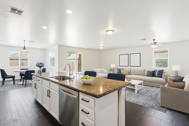 ChatGPT Image Jul 12, 2025, 11_23_27 PM