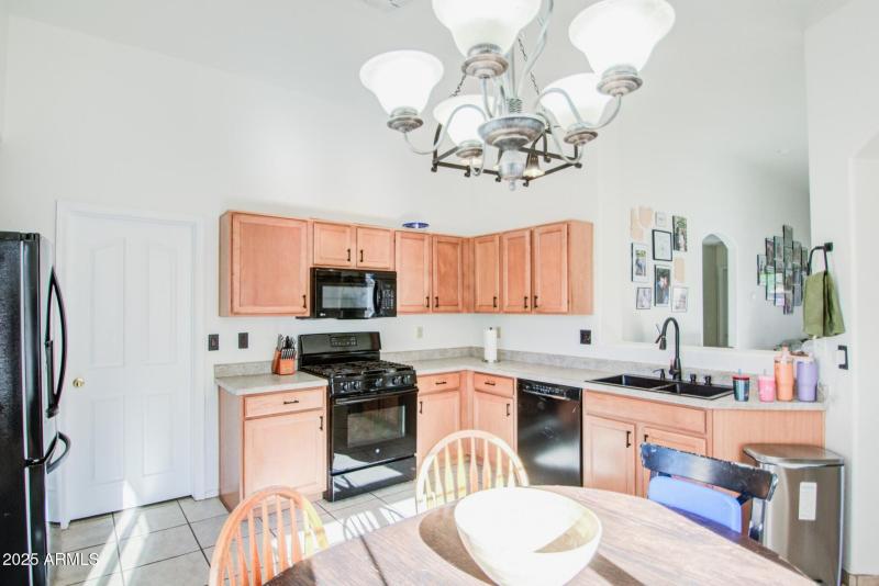 KITCHEN 3
