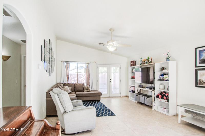 LIVING ROOM 2