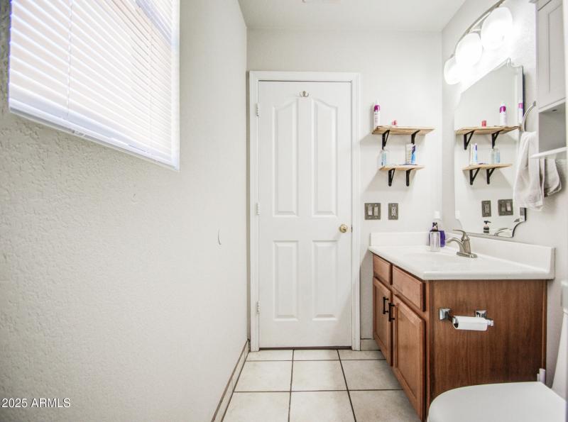MASTER BATH 2