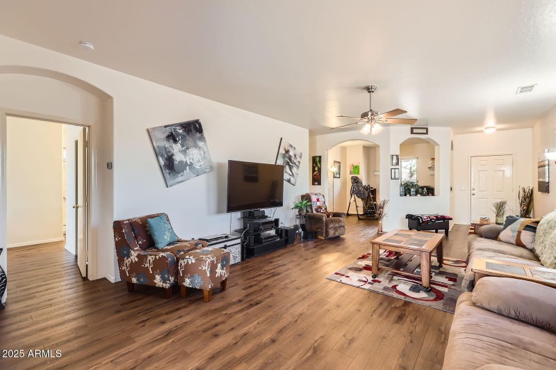 17065 W Aberdeen Dr - Web Quality - 006