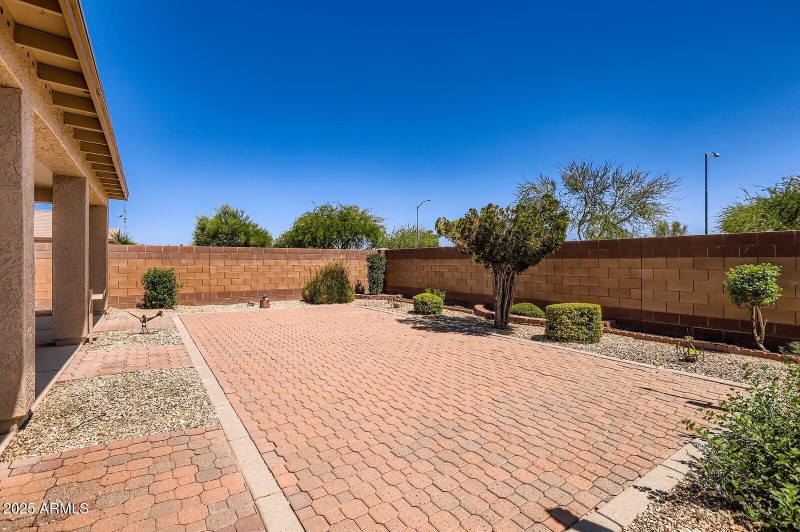 17065 W Aberdeen Dr - Web Quality - 027