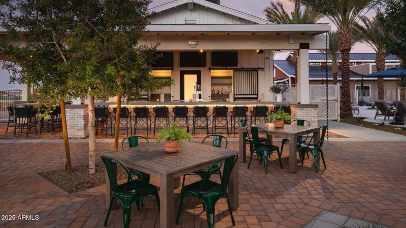 Sterling-Grove_Clubhouse_BobsBar_3758_19