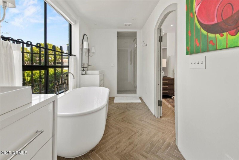 26-4843 N 72nd Way 24