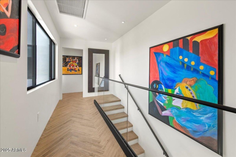 28-4843 N 72nd Way 26