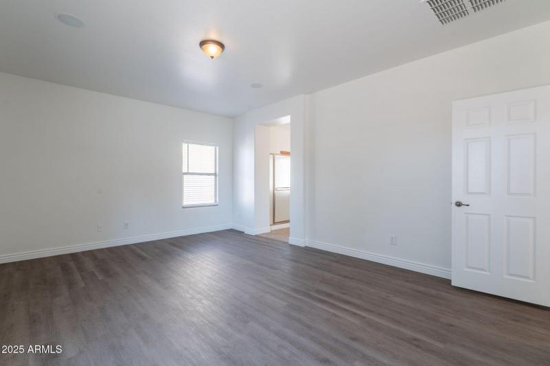 19-web-or-mls-Gleneagle-19