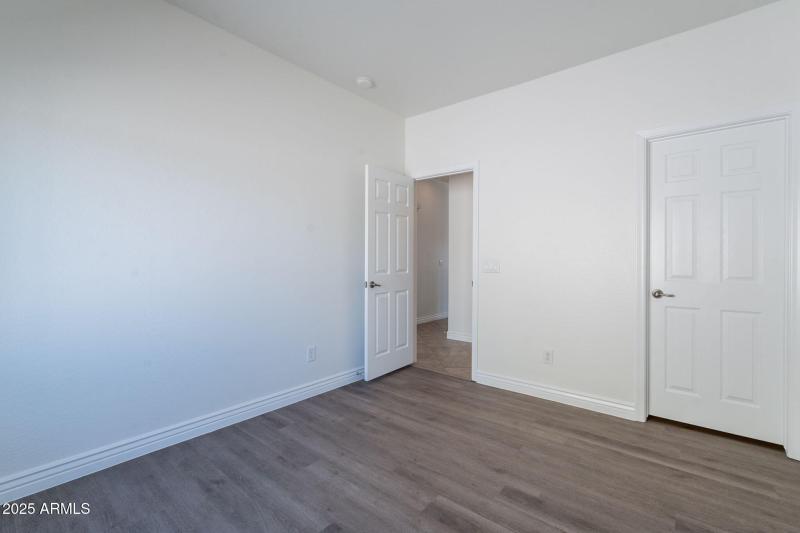 28-web-or-mls-Gleneagle-28