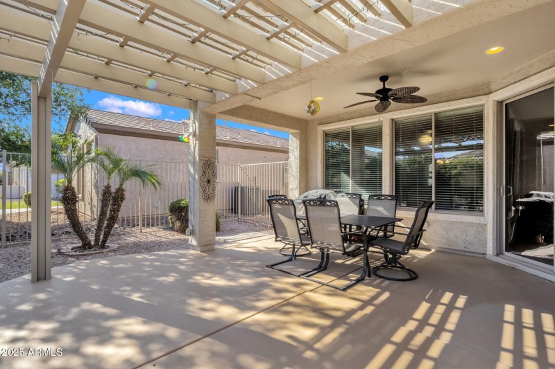 31-web-or-mls-4092-e-donato-dr