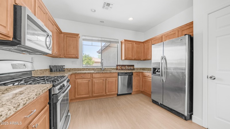 40130 N Thunder Hills Ct (2)