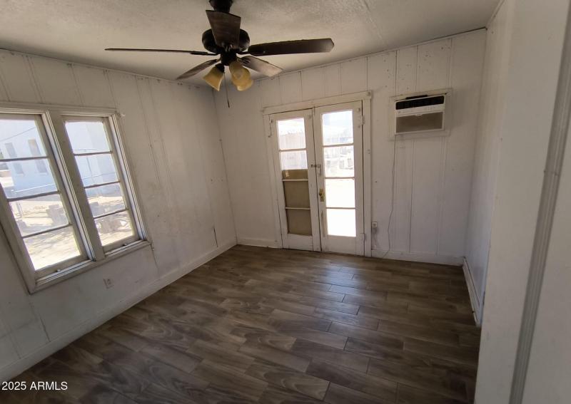 3b60a44a-7533-48f4-89d3-be15dd369536