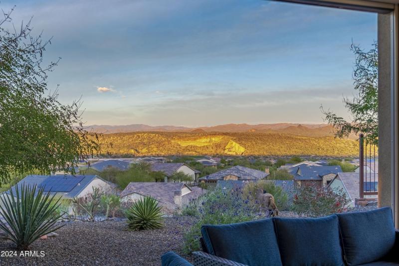 3686 Stampede Dr-00052