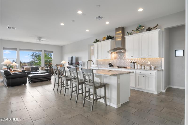 3686 Stampede Dr-00039