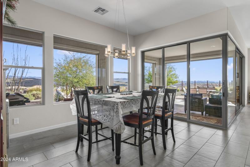 3686 Stampede Dr-00045