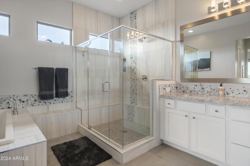 3686 Stampede Dr-00033