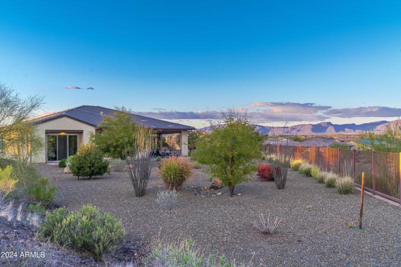 3686 Stampede Dr-00055