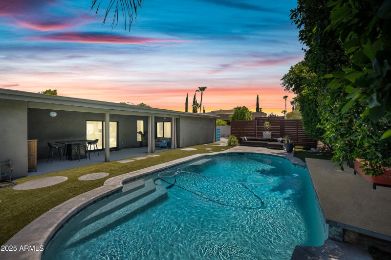 Sunrise View from Corner to Home