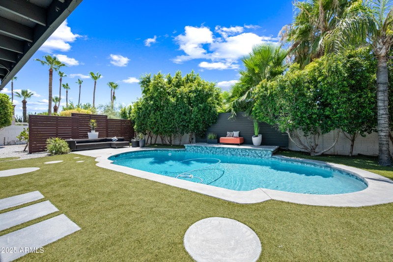Private Resort-Style Pool