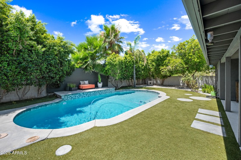 Private and Gorgeous