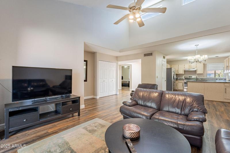 10-web-or-mls-22nd-10