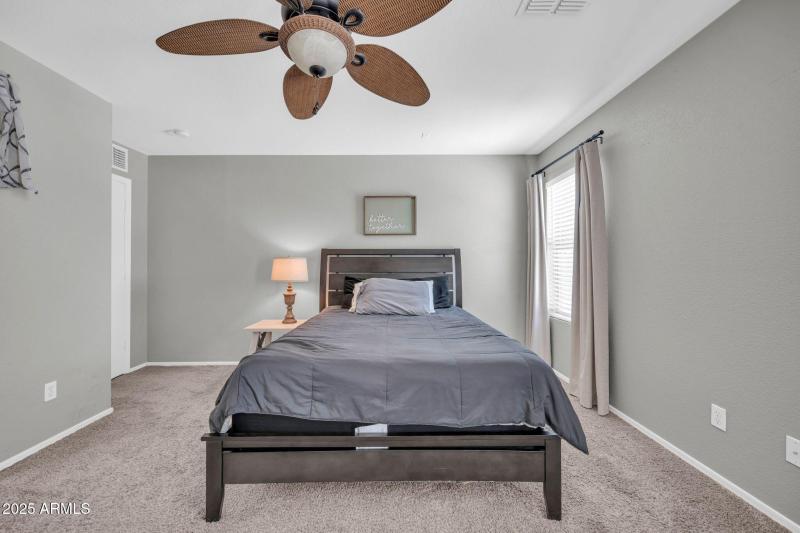 15781 W Watson Ln-16