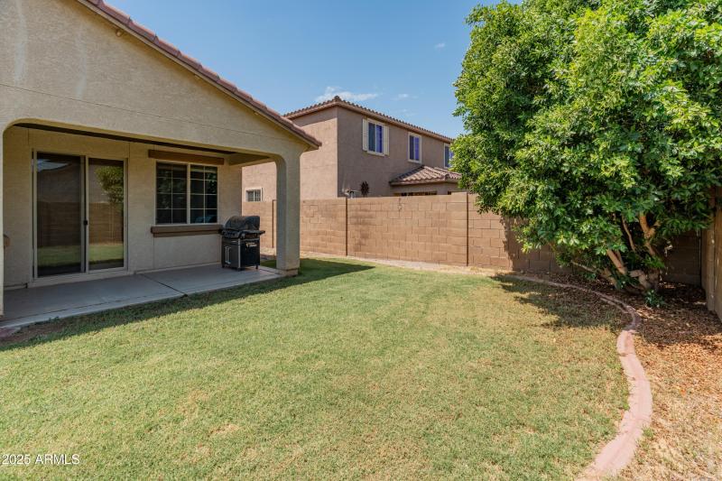 Marlborough-17376-Backyard4