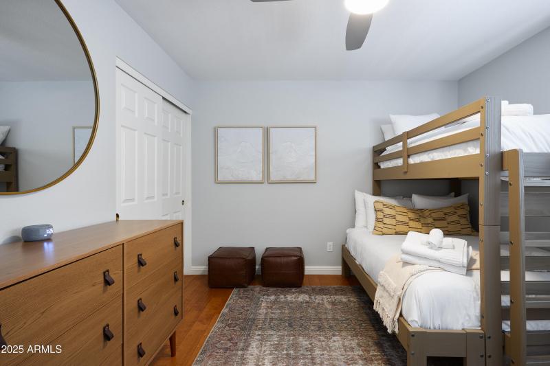 PropertyImageCo_5921ESandraTerrace_WEB-2