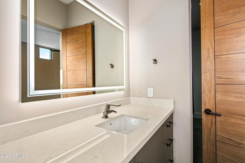 Ensuite 3 Bath