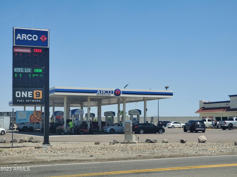 arco_truck_stop_interstate_exit_19