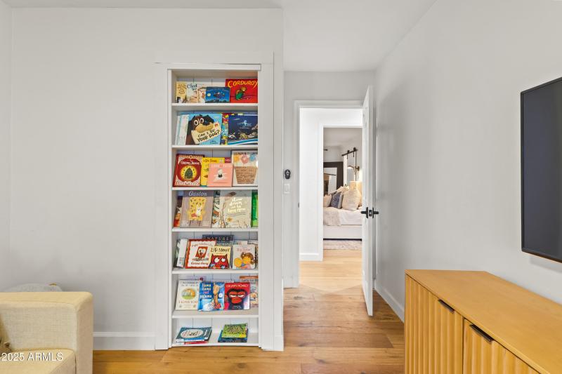 7539 E Corrine Rd-39