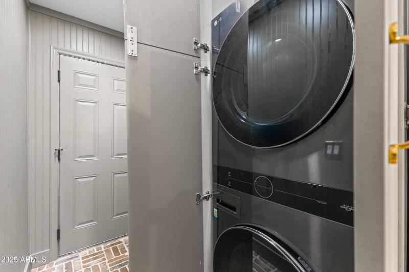 7539 E Corrine Rd-47