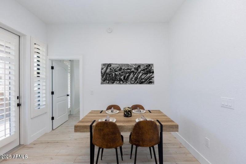 20241001214826164030000000-o