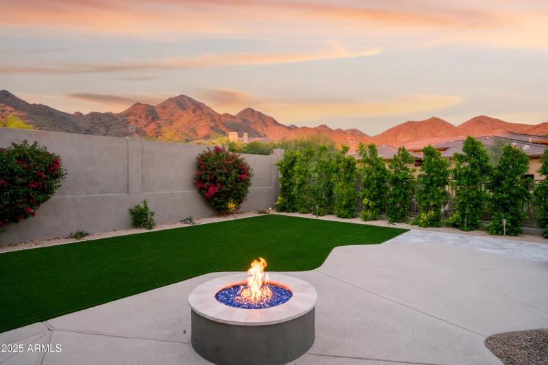 Backyard Firepit