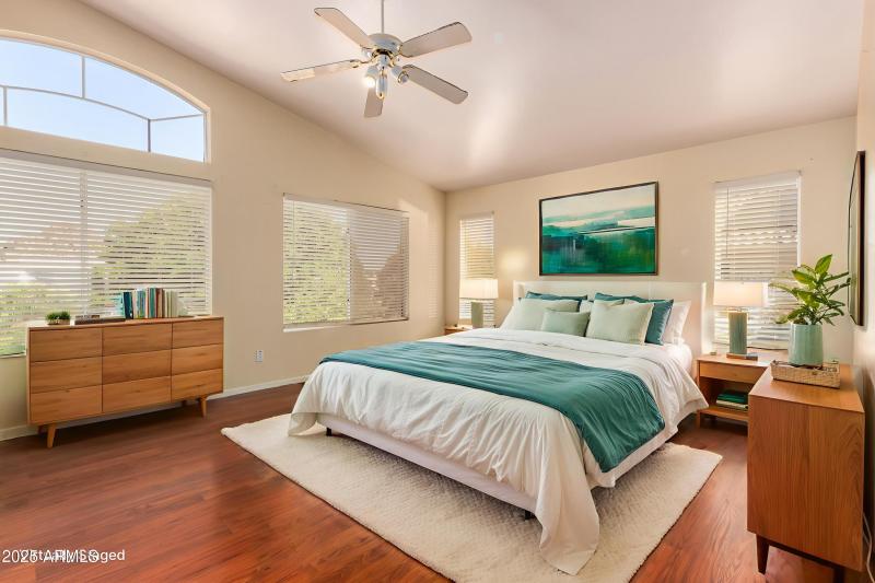 item_17 VS Watermark (2)