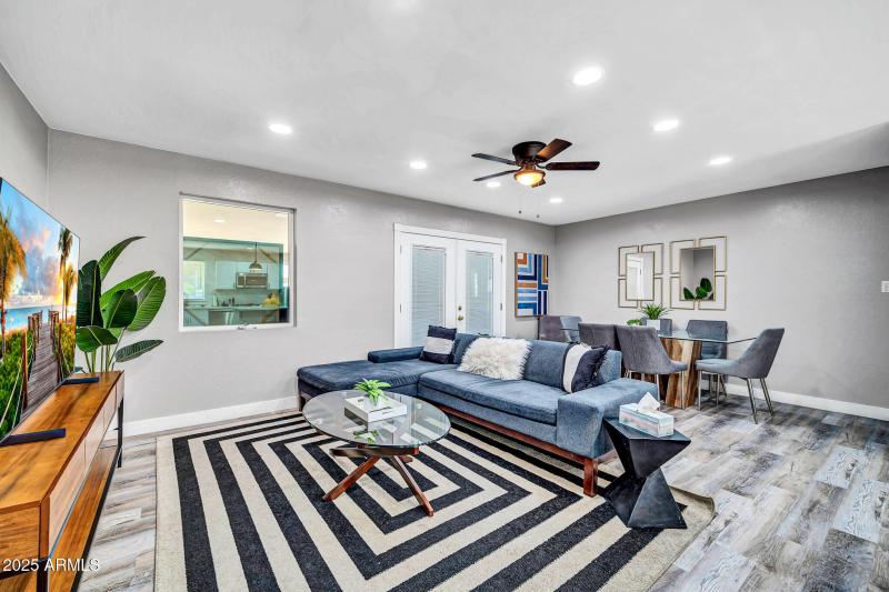 1214 W Highland Ave-13