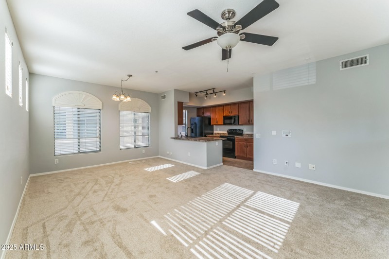 10_900_S_94th_St_Chandler_AZ_85224_USA-K