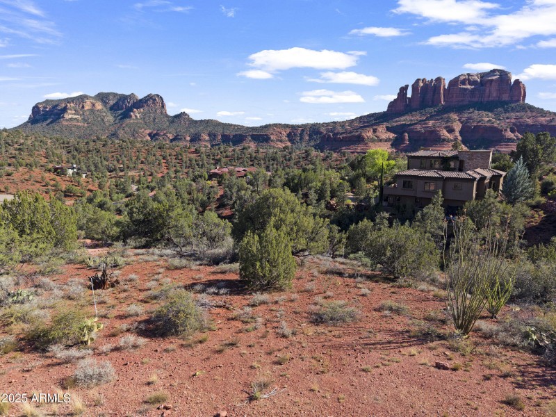 On the parcel towards Courthouse & Bell