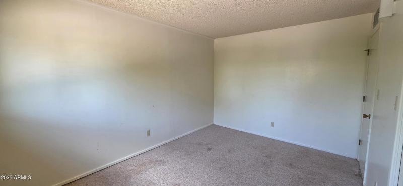 1004 East Mescal Drive