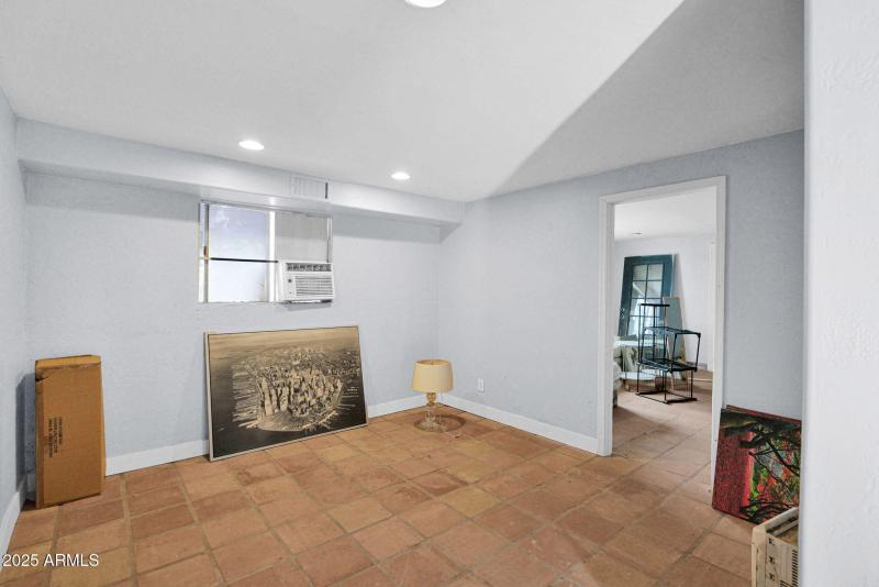 19-web-or-mls-P1246793