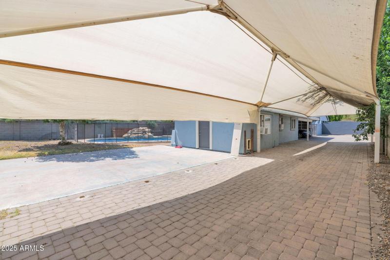 23-web-or-mls-P1246800