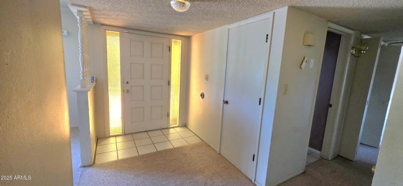 1004 East Mescal Drive