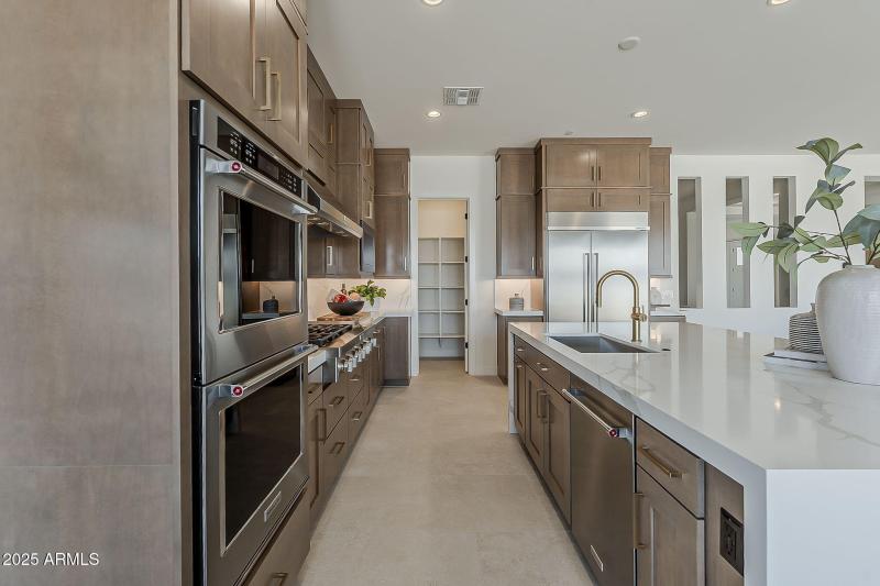 Lot 34 Kitch staged island 2