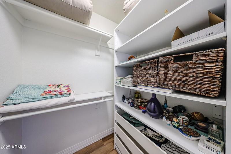 Walk-in Closet