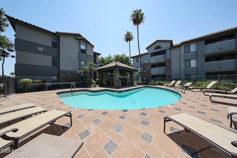 Two Heated Pools w/ Spa