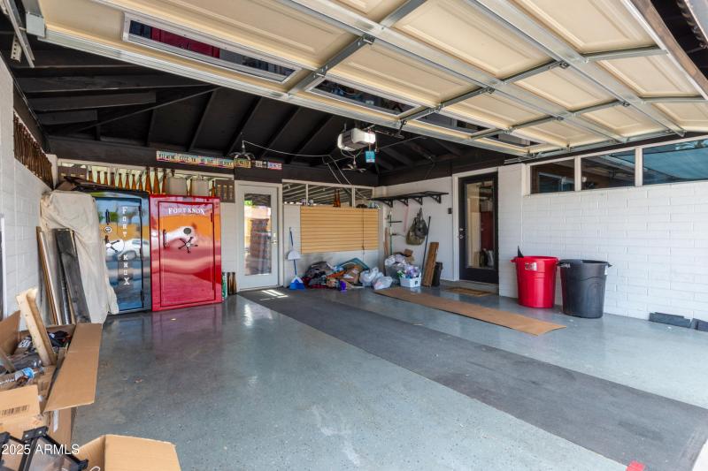 687768_27 - Palmdale