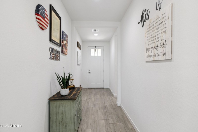 6-web-or-mls-12347-e-soloman-rd