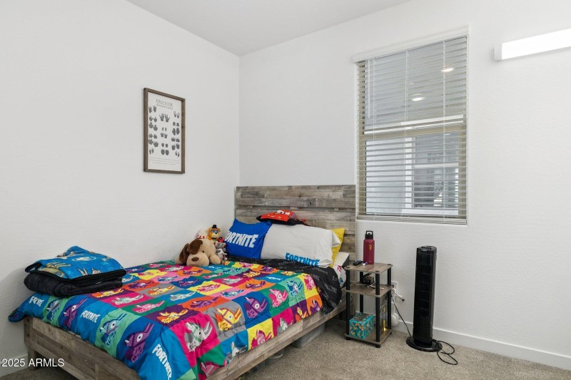 35-web-or-mls-12347-e-soloman-rd