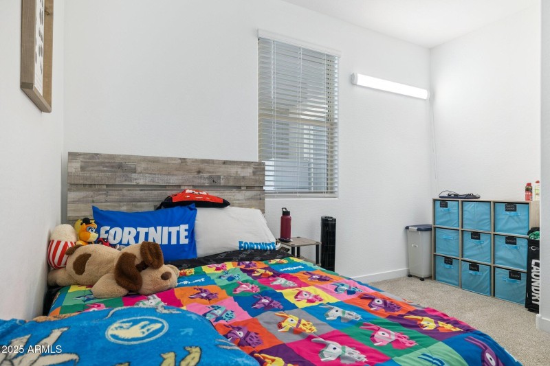 36-web-or-mls-12347-e-soloman-rd